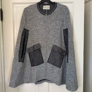 19 4T gray sweater Poncho cape size S